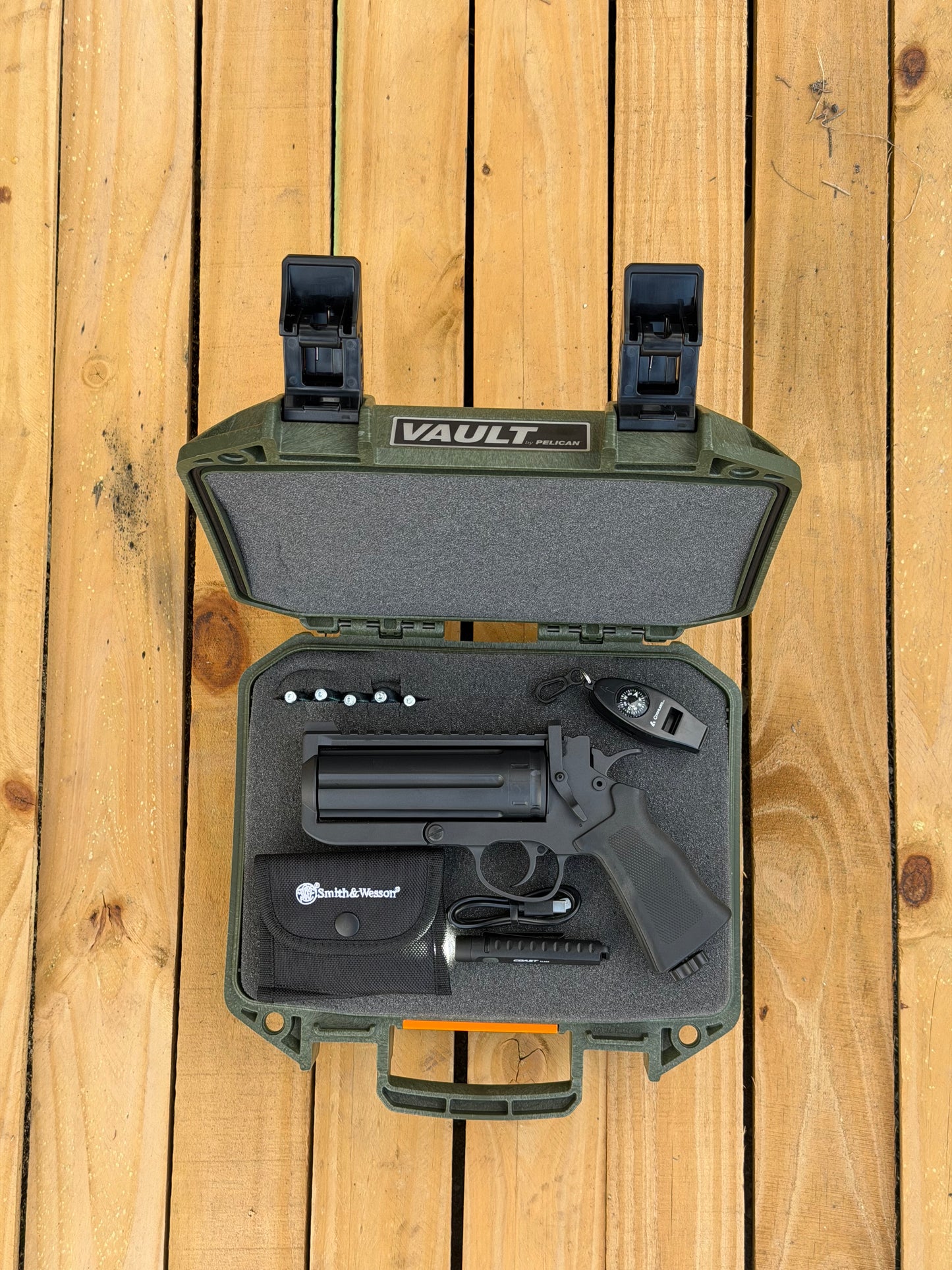 Custom 2 of 2 9mm Blowgun Revolver Camping Kit